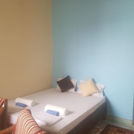 Baba Guest House Benares Buitenkant foto