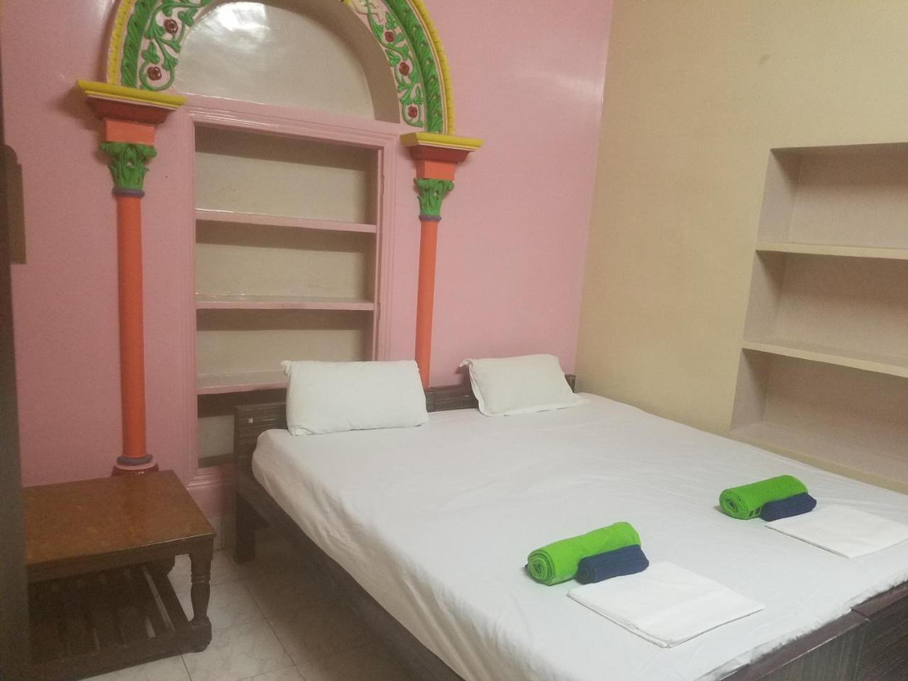 Baba Guest House Benares Buitenkant foto