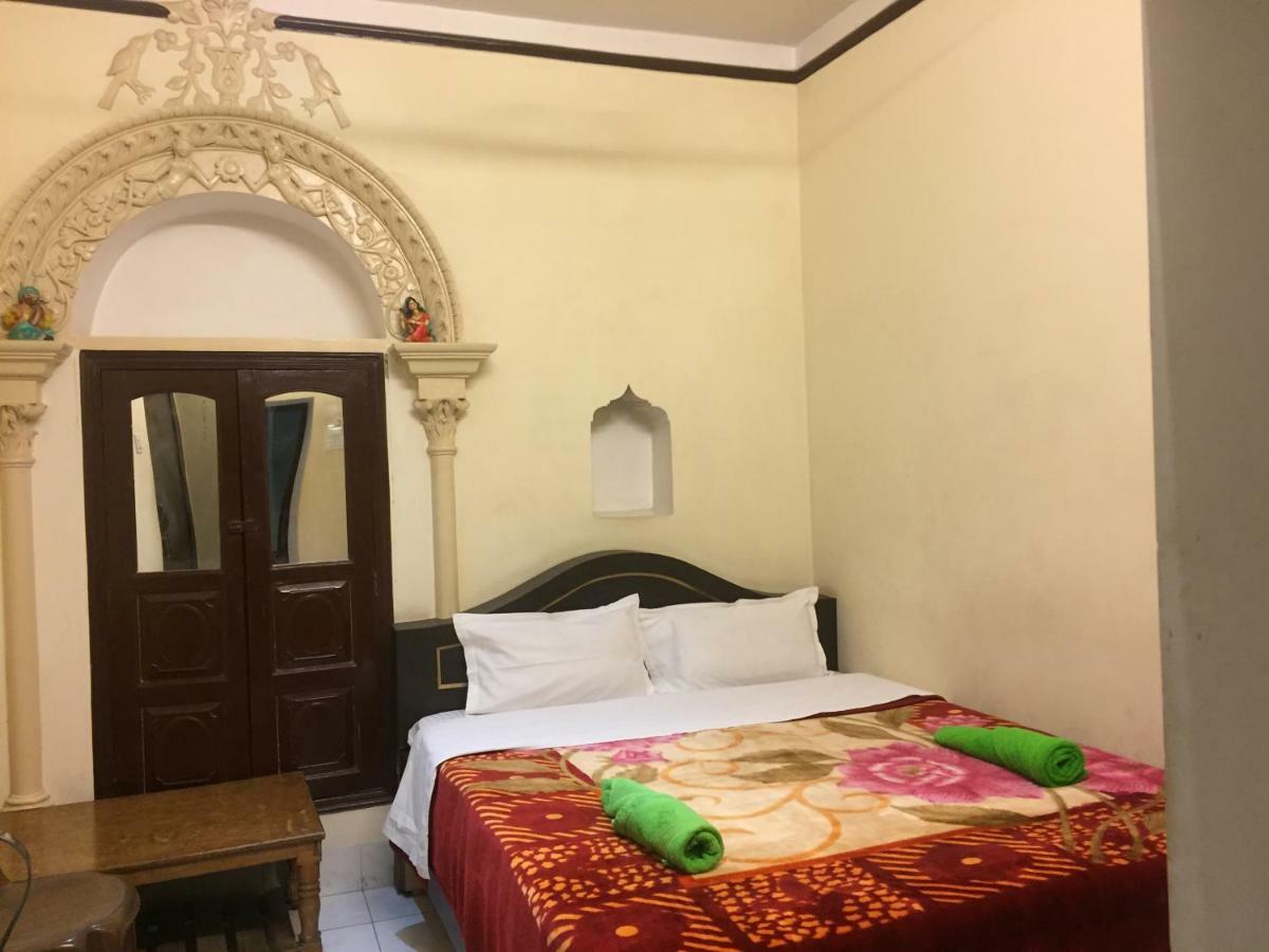 Baba Guest House Benares Buitenkant foto